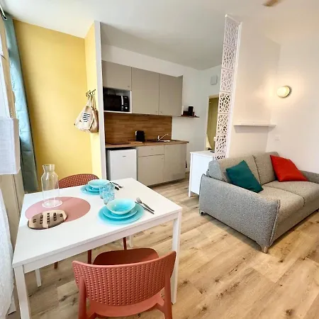 Centre Ville, Parking Securise Mont-de-Marsan