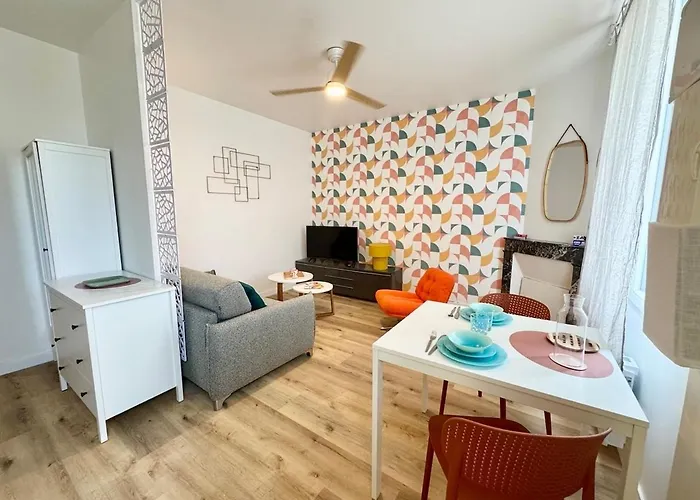 Centre Ville, Parking Securise Apartment